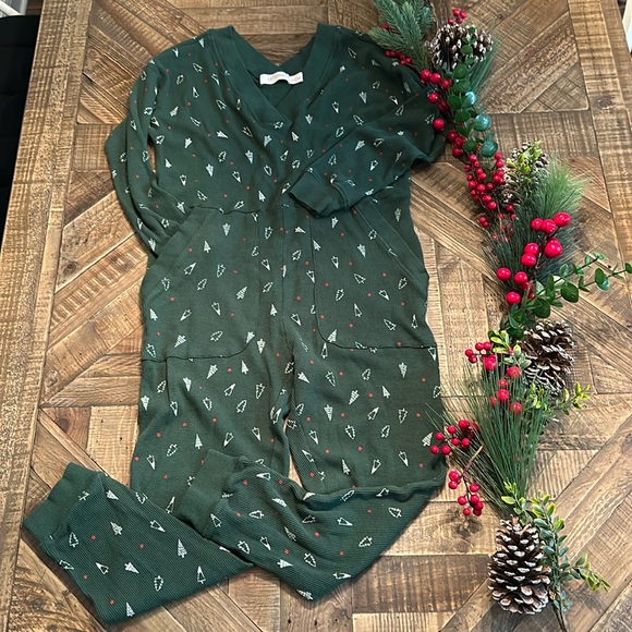 Waffle Knits Tree Motif Jumpsuit SZ S - Picture 3 of 8